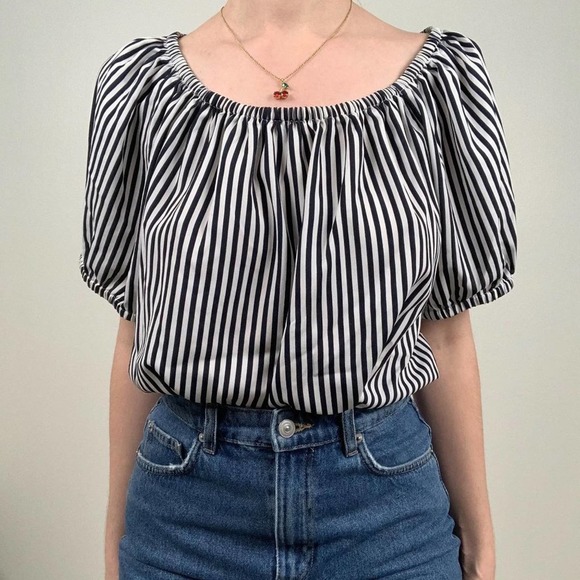 Chico's Veritcal Striped Blouse Top - Picture 12 of 12